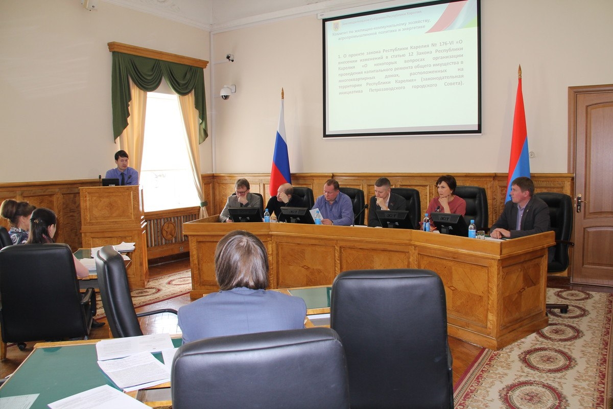 Заседание профильного комитета ЗС РК